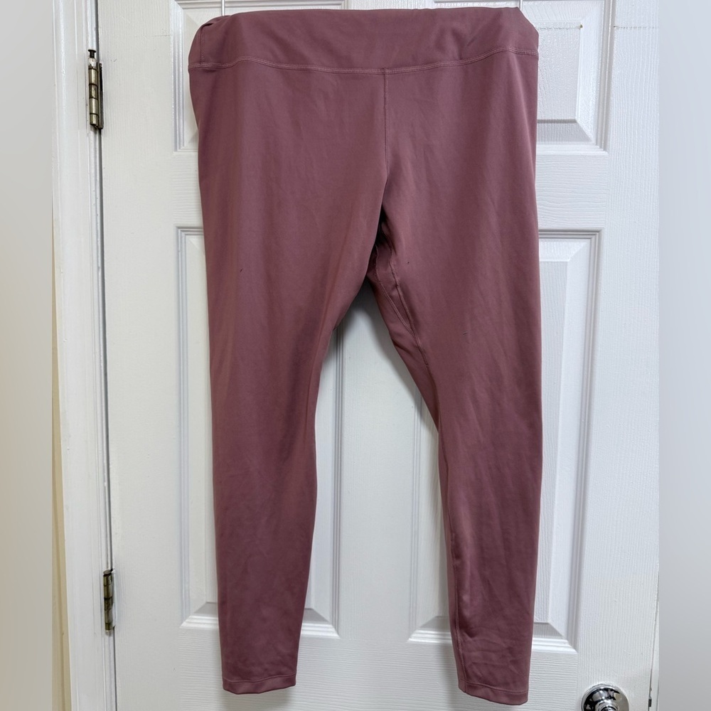 Nike One Dri-Fit High Rise Tights in Mauve, Size XL